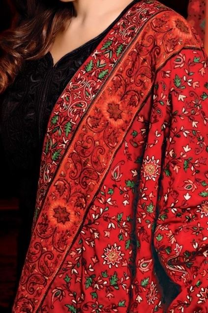 Picture of Red Classic Kani Shawl