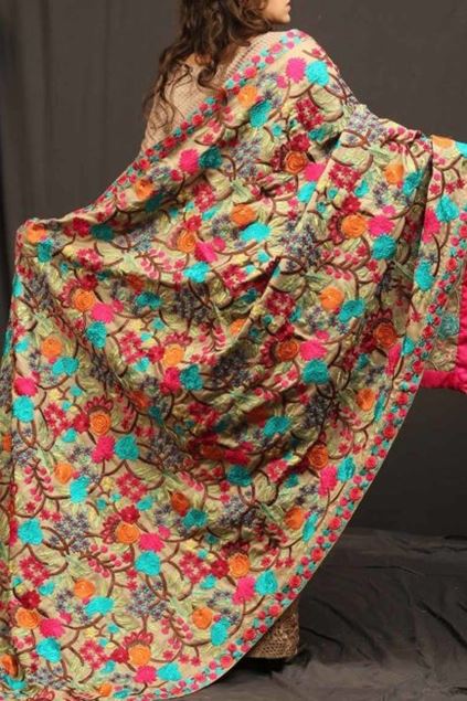 Picture of Floral Patterned Shawl