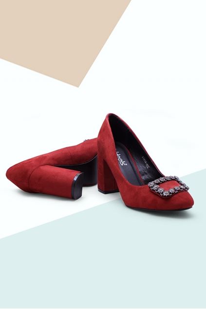 Picture of Red Velvet Pumps