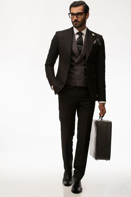 Picture of Classic Black Suit