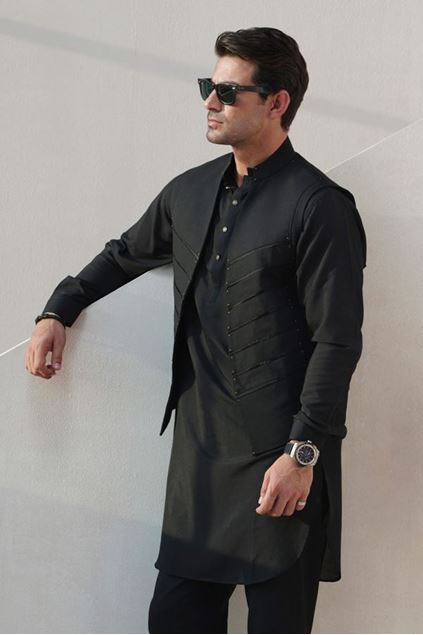 Picture of Black Panel Short Length Waistcoat