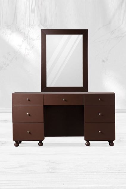 Picture of Bedford Dresser